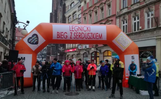 Legnica biegała i maszerowała z WOŚP    - 1